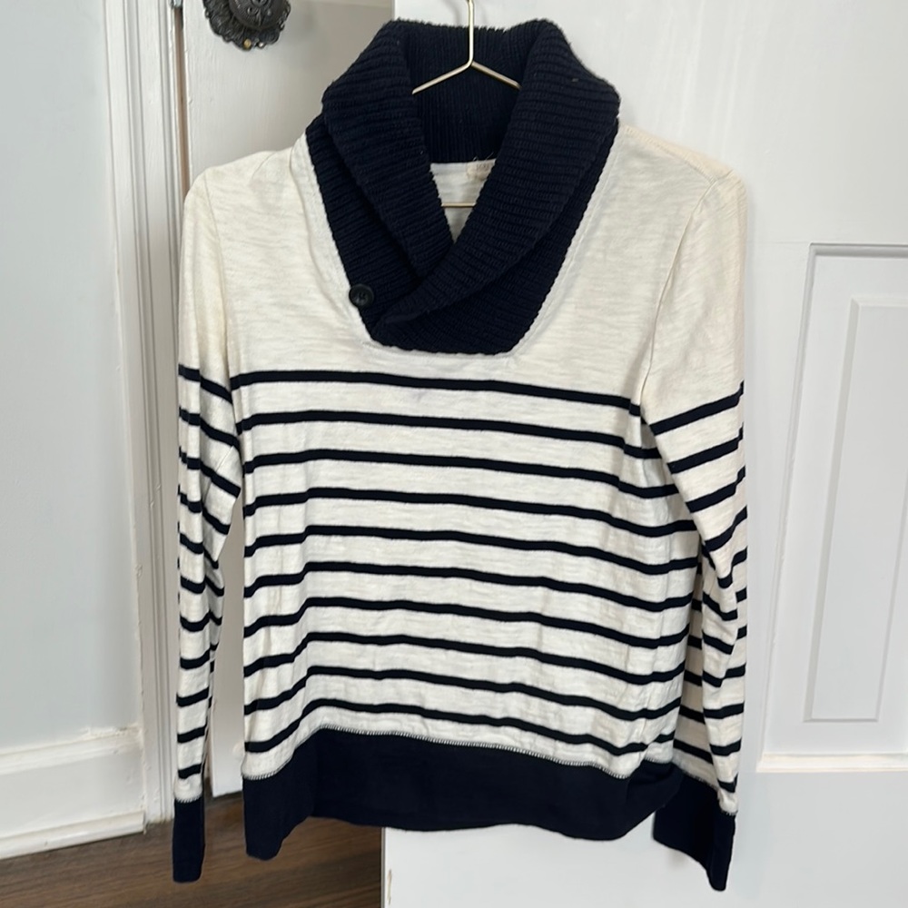 J Crew long sleeve stripped